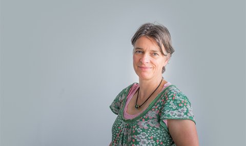 Headshot of Dr Marietta Van der Linden