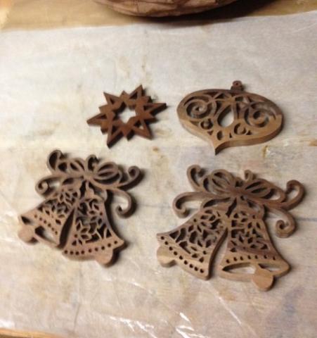 Photo: wooden Christmas decorations with fretwork