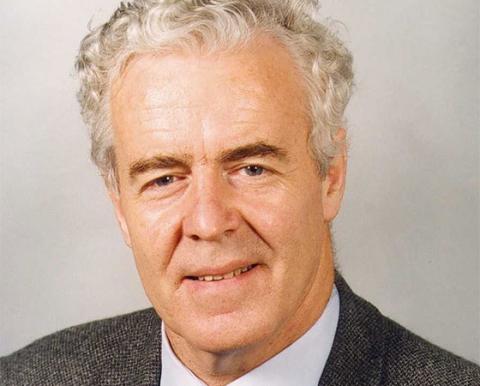 a photo of Sir Geoffrey Owen