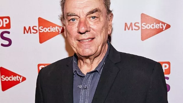 Alun Armstrong