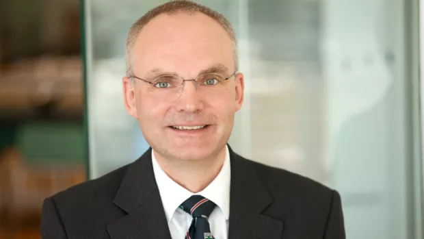 Professor Lars Fugger wearing suit and dark tie